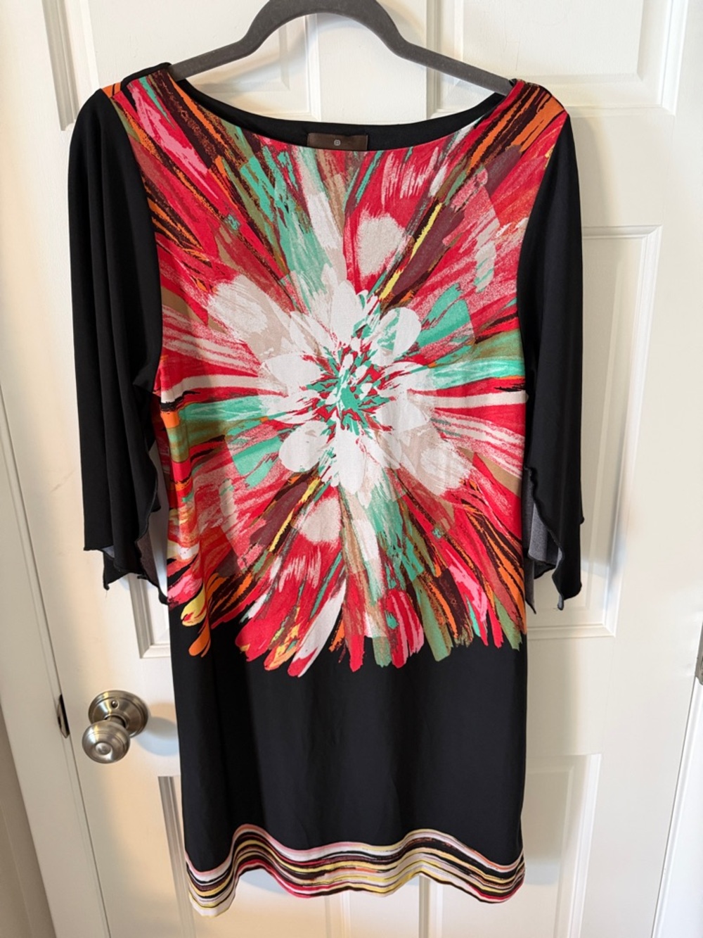 Fenn Wright Manson Shift Dress Bell Split
Sleeve Floral Watercolor Art to Wear 8